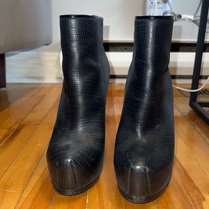 Yves saint laurent boots